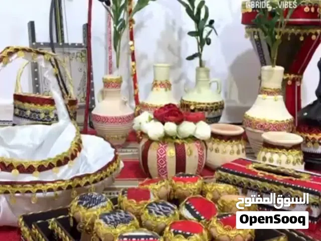 كوشيه للبيع بحاله ممتازه معها مسلتزمتها طوله والدف سجاد أغراض حنه واشياء