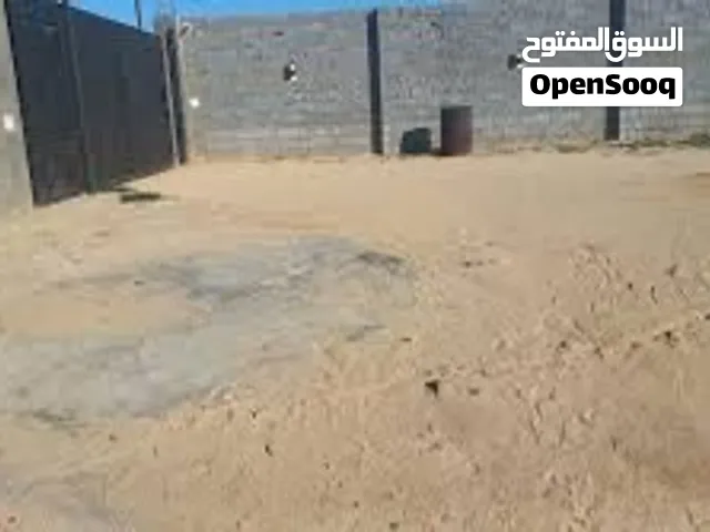 قطعة ارض 500 م سكنيه او تجاريه موقع ممتاز تبعد عن الساحلي زواية المحجوب 200م عرض الطريق 30م