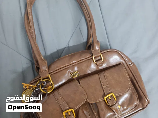 شنطة جديدة لم تستعمل موجودة بالبيادر ويوجد توصيل