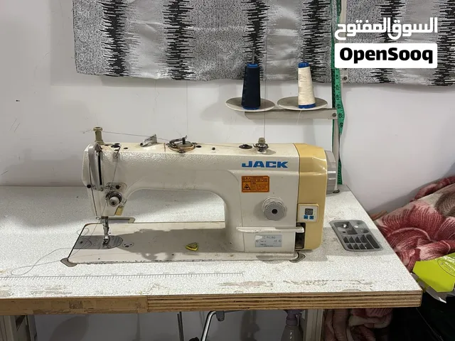 jack sewing and  overlock machines