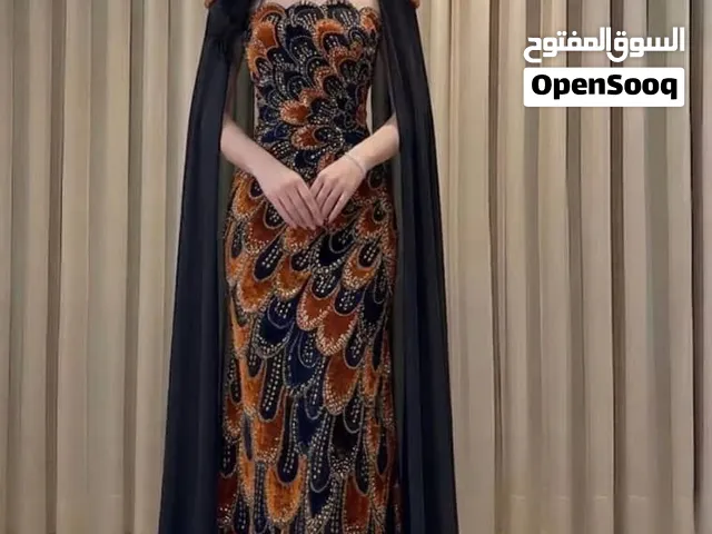 االاناقه للجمال فساتين  روعه جديده