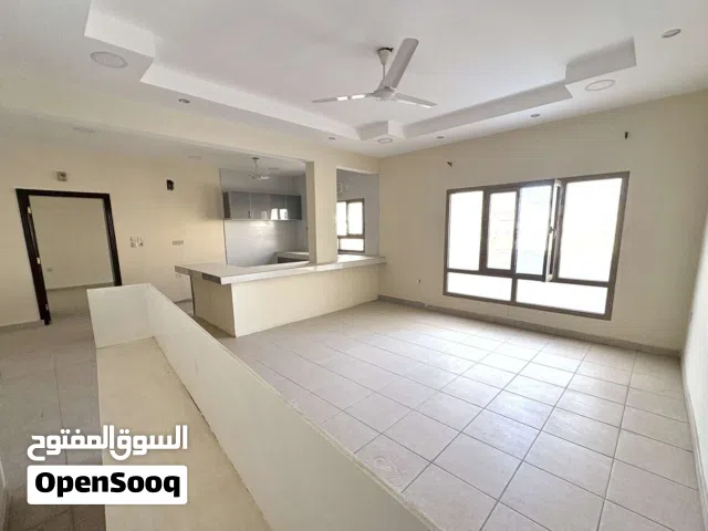 120 m2 3 Bedrooms Apartments for Rent in Central Governorate Sanad