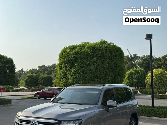 لاند كروزر GXR 4.0L موديل 2023