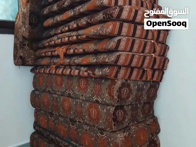 السلام عليكم ورحمة الله وبركاته جلسه للبيع
