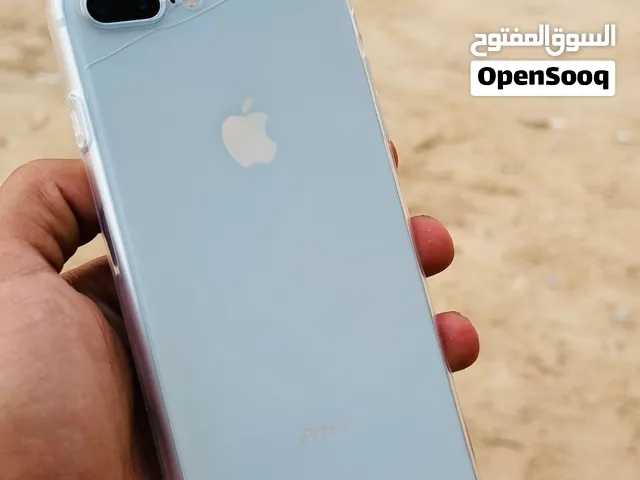 ايفون 8 بلس
