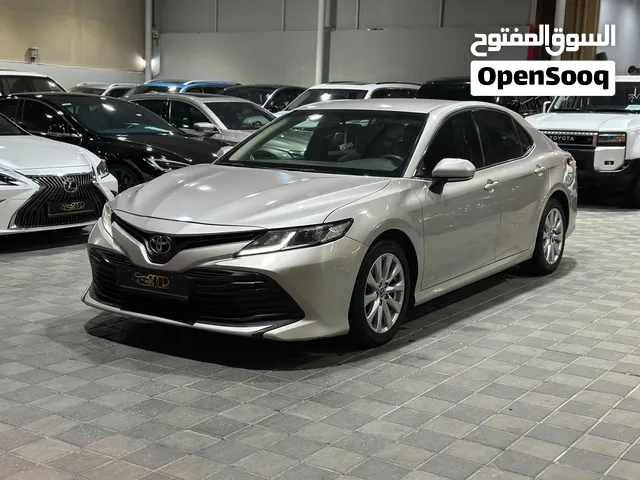 Toyota camry LE  V4
