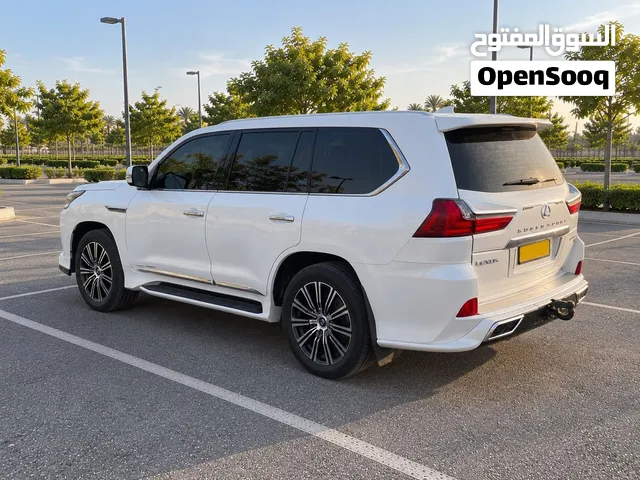 لكزس LX 570 موديل 2021 المالك الاول