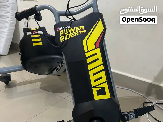 للبيع سياره عدد 2 ، بطاريه شحن .