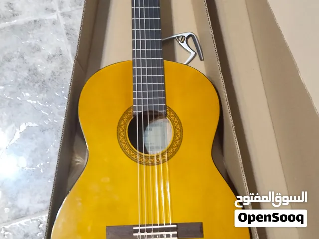جيتار يماها c40