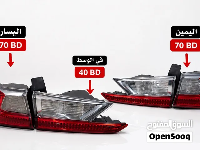 للبيع إسطب خلفي أصلي وكالة لسيارة لكزس RC350 موديل 2015.