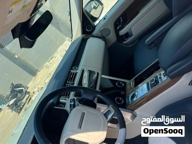 رنج روفر نضيف كتير حالة ممتازة فخامة ونظافة من الآخر سيارة بتستاهل المشاهدة للجاد