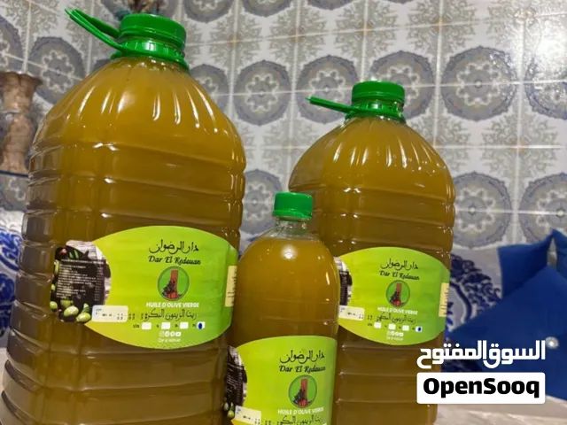 Oil زيت زيتون بعل من اراضي عجلون وسحم الكفارات اصلي التنكه 17 كيلو صافي سعرها 70 دينار