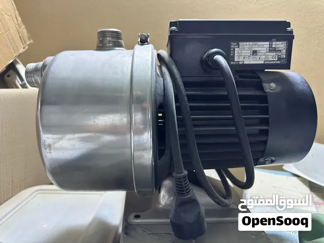 مضخة مياه من شركة Grundfos، موديل JP5-B-B-CVBP، صناعة فرنسية.
