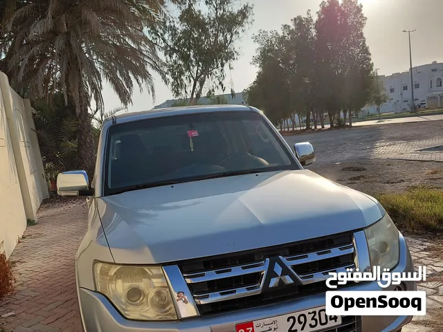 mitshubishi pajero 2014