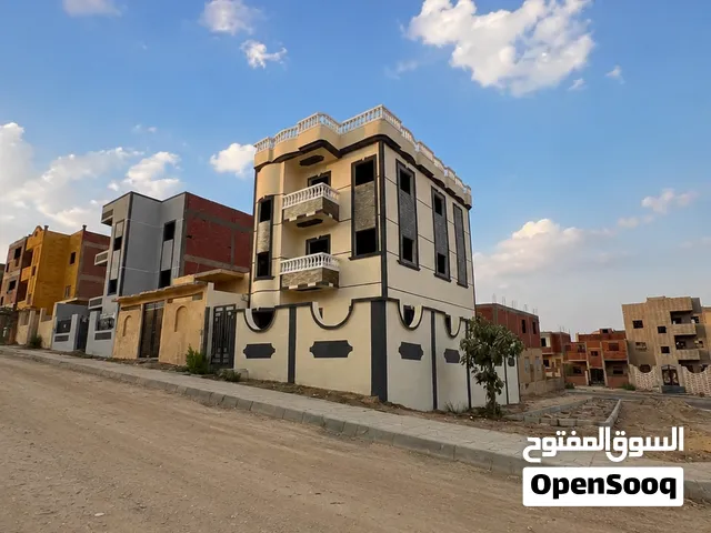 منزل للبيع ناصية ( ابني بيتك حدائق اكتوبر )