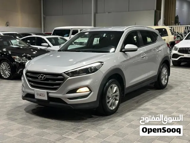 Hyundai Tuscon