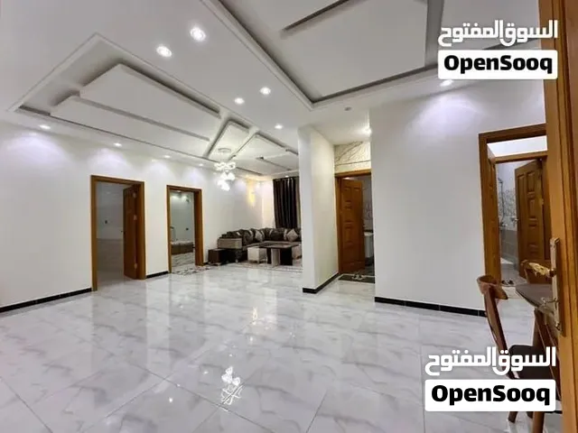 شقه فخامه جديد بلاصبحي جوار مترو مول ب160 الف اربع غرف وثلاثه حمامات ومطبخ وصاله وبلكونه ت