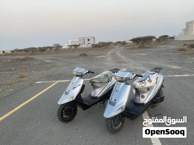 للبيع دراجه 100cc تحتاج تبديل كلش خلفي بس مركب عليها حبات سود مال ريس وسير 16 و أمورها طيبه بس الكلش