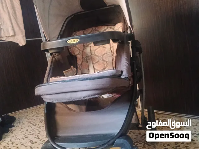 عربة اطفال