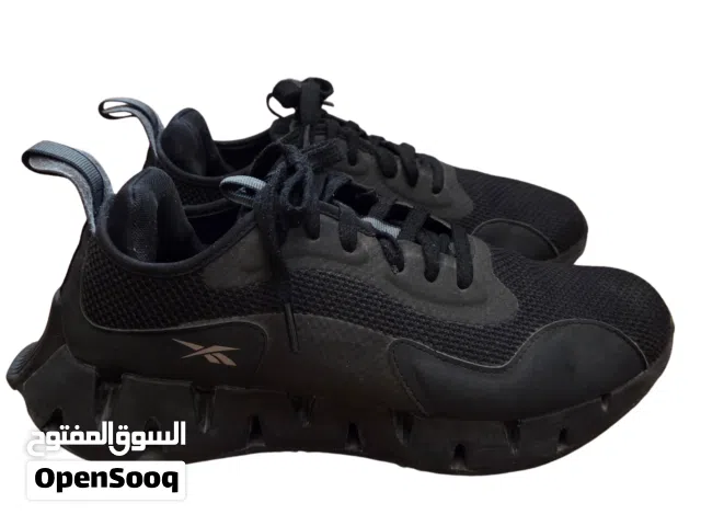 Reebok Sheos ( Unisex) Size 41