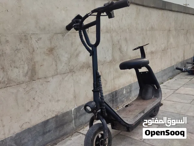 سكوتر كهربائي بحاله جيده