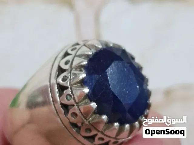 خاتم ياقوت أفريقي أزرق نادر