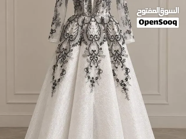 فستان سهرة