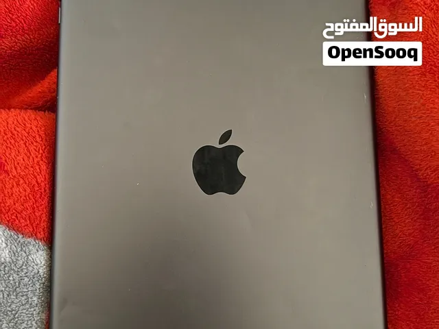 ايباد الجيل السابع 32 جيجا 60 فريم ببجي شاشه كبيره وتدعم القلم والكيبورد وبطاريه 95 بسعر 39900 ريال