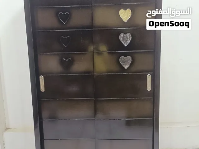 دولاب ضلفتين جرار  مقاس عرض 120سم عمق 45 ارتفاع مترين