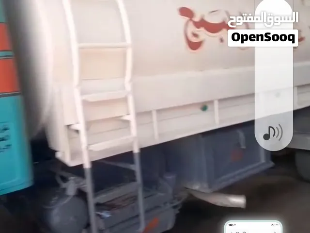 تنكر مياه المكينه عطلانه الموديل 1990