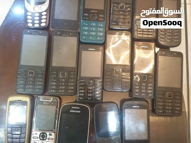 مجموعه موبايلات اغلبها تعمل
