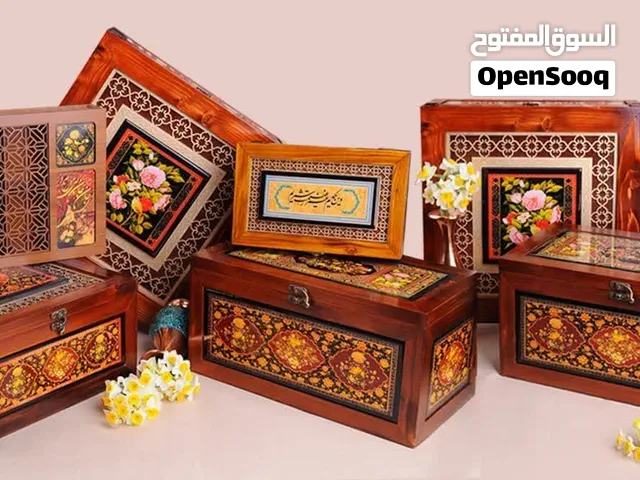 تصنيع علب وصناديق خشبية فاخرة حسب الطلب – بيع بالجملة