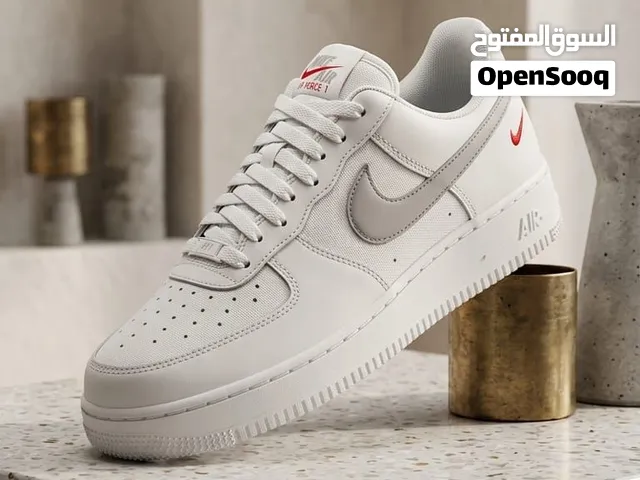 متوفر أحذية بأسعار خرافية