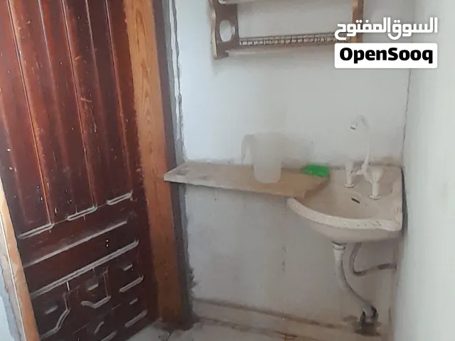 استوديو حجرة حمام مكان للطبخ قريب من الرئيسي شارع 9