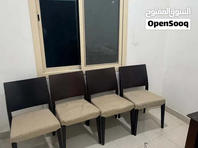 Dining Table and Chairs (4 Wooden Chair with cushion ) Hurry !!! Best Price Urgent sale