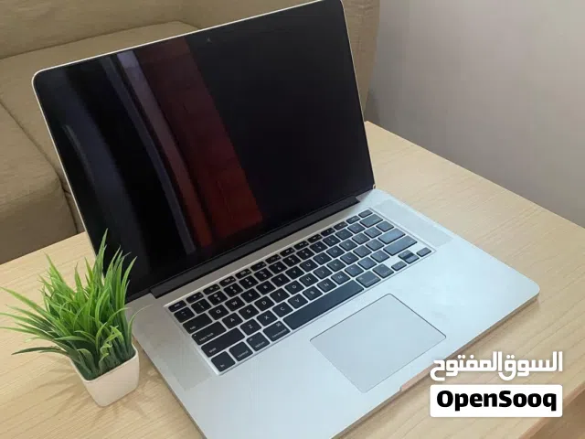موديل الجهاز:  macbook pro model A1398.   المعالج: core i7Ram:  16GB ddr3 /   كرتين شاشة