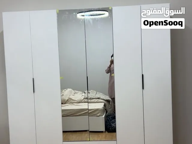 دولاب ملابس كبير وأنيق بتصميم عصري – 6 أبواب مع مرآة وأدراج