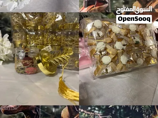 توزيعات اكرلك وكارتونيه لجميع المناسبات تصفية محل البيع بااسعار الجمله توزيعات اكرلك وكارتونيه لجميع