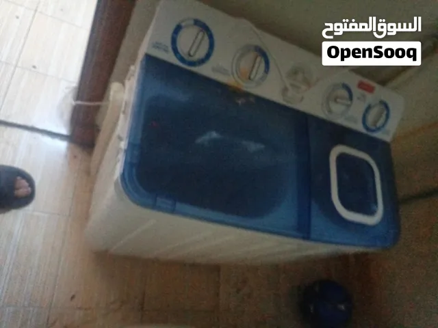 Microwave and washing machine in good condition