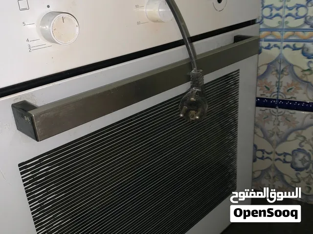 مستعمل  غاز وا كهرباء