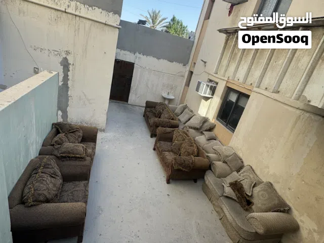جلستين مجانا اذا احد محتاج
