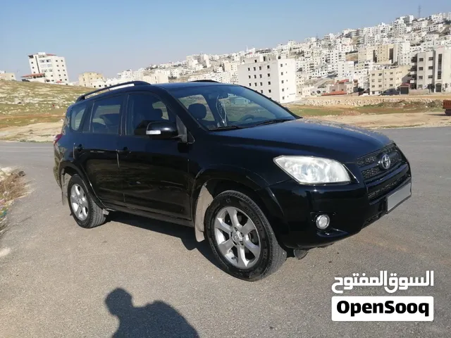 Used Toyota RAV 4 in Amman