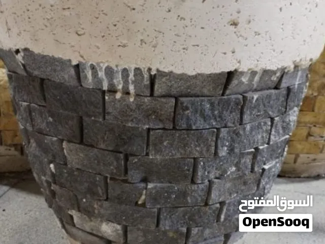 ثلاث قواوير للاشجار باشكال  جميلة جدا