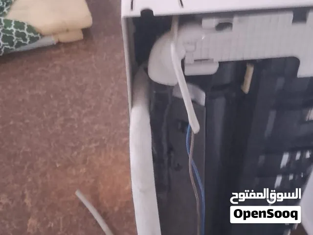 المكيف شغال معي دائم فكيته مع تغير مكيف شباك