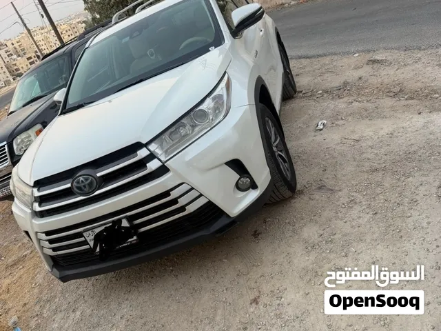 Used Toyota Highlander in Amman