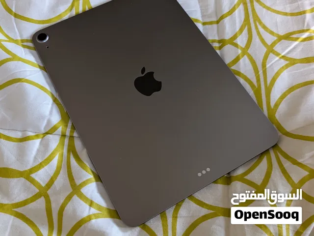 iPad Air 7 11 M3 128GB  Space Gray شبه جديد ولا ملاحظة بطارية 100 مكفول