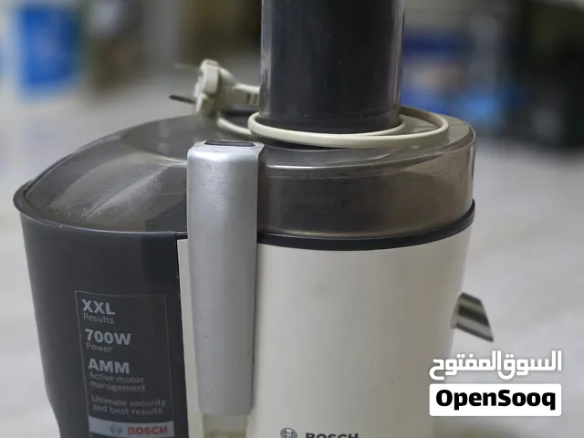 Bosch 700W Heavy-Duty Juicer for Sale – Excellent Working Condition!
