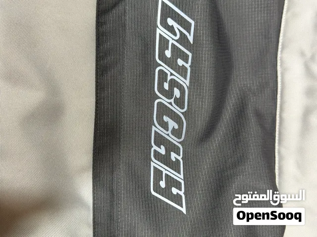 للبيع جاكيت وبنطلون اقرأ التفاصيل (( مهم جدا )) الملابس في سلطنة عمان للتواصل /