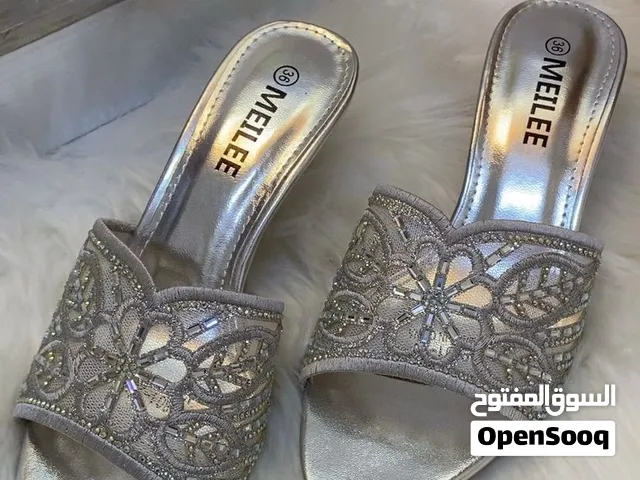 للبيع كعب انيق وراقي