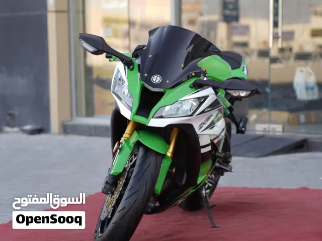 Used 2013 Kawasaki ZX10R 1000 CC Bike for Sale In Sharjah